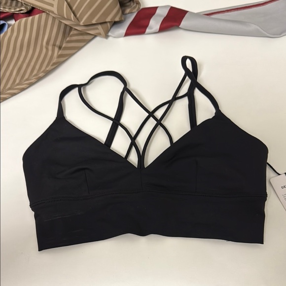 ALO Yoga Deluxe Bra strappy times - Picture 1 of 3